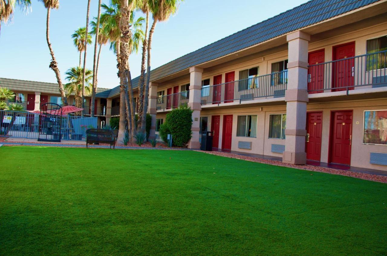 Ramada By Wyndham Yuma Motel Eksteriør bilde